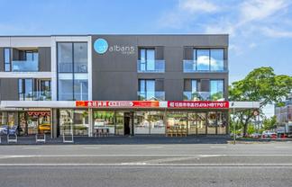 Restaurant property  with well-established tenant