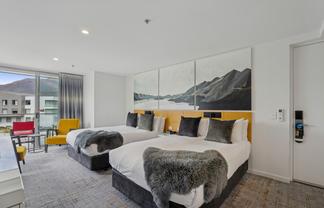201/21 Stanley Street, Queenstown