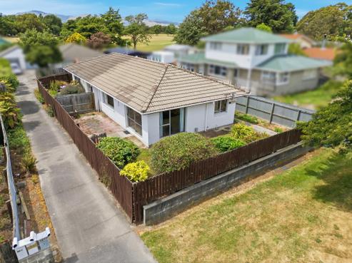 1/181 Springs Road, Hornby