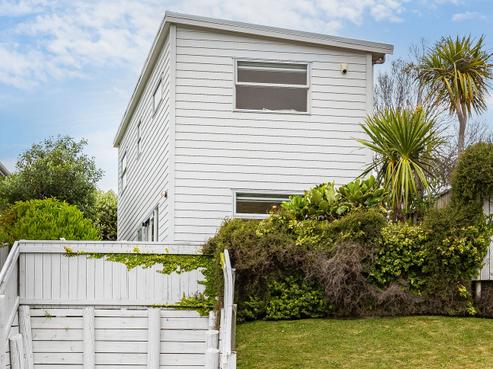 2A Hillary Street, Tawa