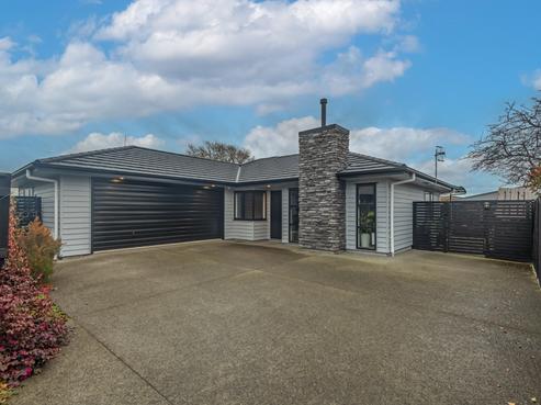 17A McGregor Street, Milson