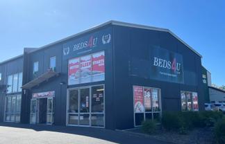 BE SEEN AT WAIPAPA!    
