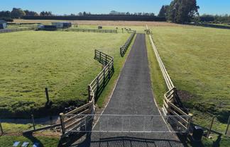 2612 Wards Road, DARFIELD
