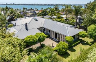 44 Harvey Street, Avenues