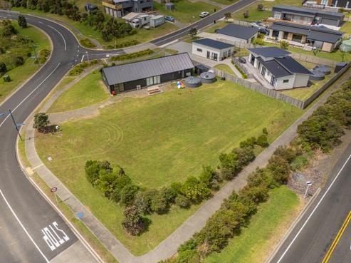 4 Longreach Drive, Cooks Beach