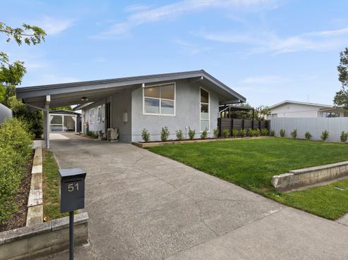 51 Lyttelton Crescent, Tamatea