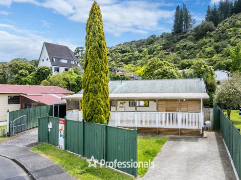 6 Edmund Lomas Grove, Birchville