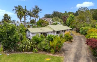 8 Parkland Place, Whitianga
