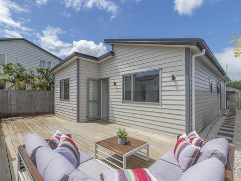 9 Survila Street, Takanini