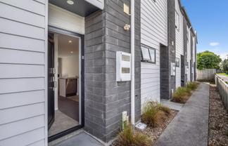 4/17 Lyon Street, Frankton