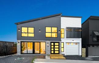 7D Sirius Place, Botany Downs