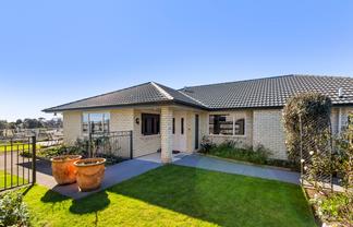 9A Manukaka Heights, Hurdon