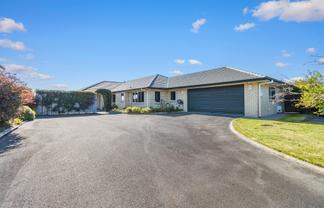 9A Manukaka Heights, Hurdon
