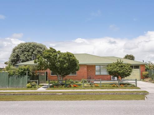 34 Henley Street, Westport