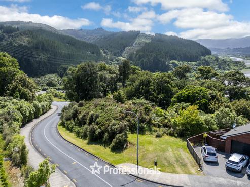 61 Riverstone Drive, Riverstone Terraces