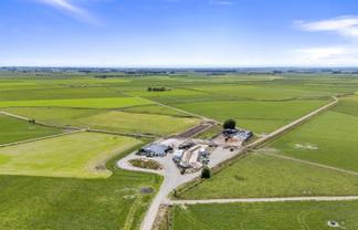 1685 State Highway 56, Tiakitahuna