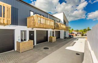 4/13 Normandy Place, Henderson