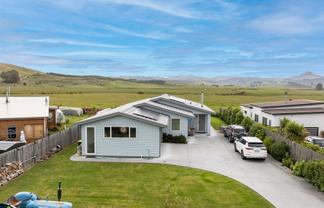 1245 Coast Road, KARITANE
