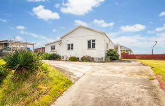 16 Egmont Street, Castlecliff