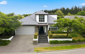 43 Birkdale Drive, Shirley