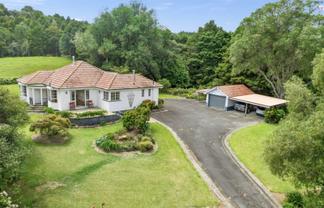 6760 State Highway 1, Pakaraka