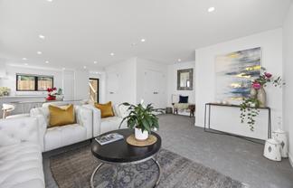 6 Ballyalton Crescent, Flat Bush