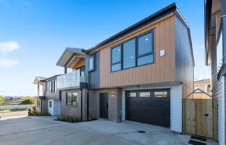 8B Hadfield Street, Beach Haven