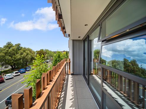 501/24 Library Lane, Albany