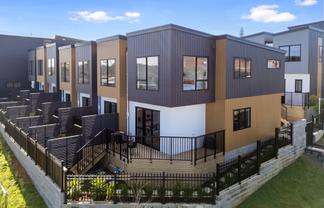 11,12-20/42 Captain Scott Road, Glen Eden