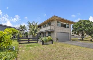 174 Omaha Drive, Omaha