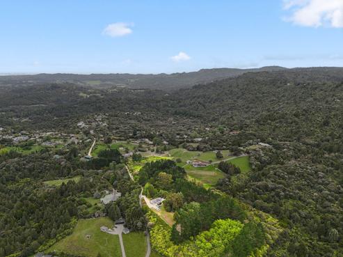1041A Scenic Drive North, Swanson