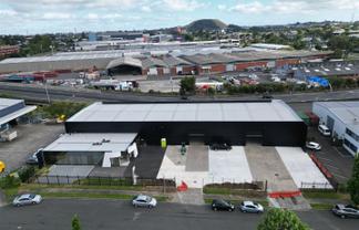 Modern Warehouse in Sylvia Park Precinct