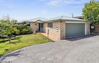 23a Rathmore Street, West End