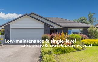 21 Debenham Drive, Whitianga