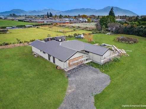 35 Main Street, Methven
