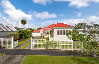 5 First Avenue, Stanley Point