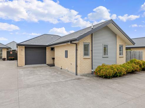 2/51 Barrington Street, Somerfield