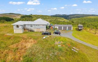 174 Hangapipi Road, Huntly