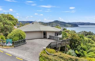 52 Motuhoa Road, Tairua