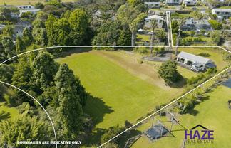 30 Berghan Road, Coopers Beach