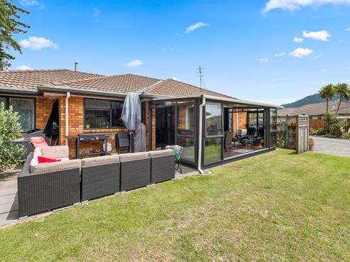 24 Riverholm Drive, Mangakakahi