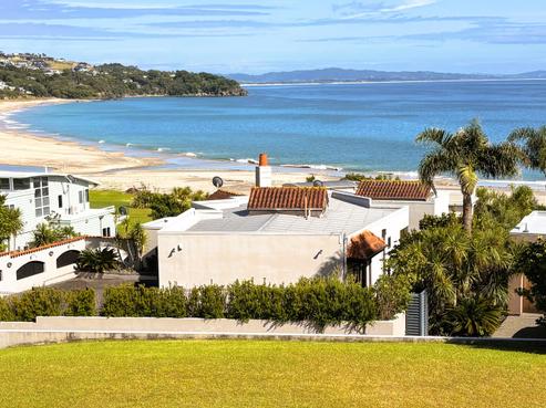 6 Breadalbane Place, Langs Beach