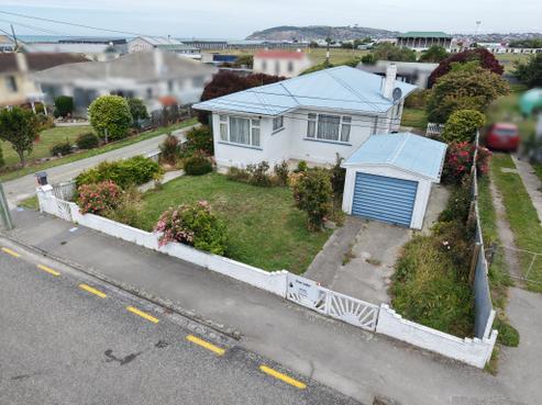 13A Caledonian Road, Oamaru
