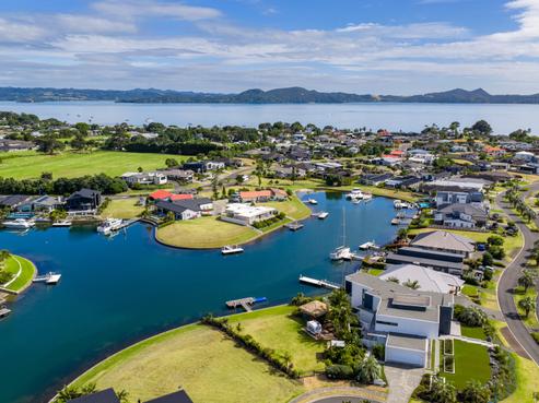 23 Stace Hopper Drive, One Tree Point