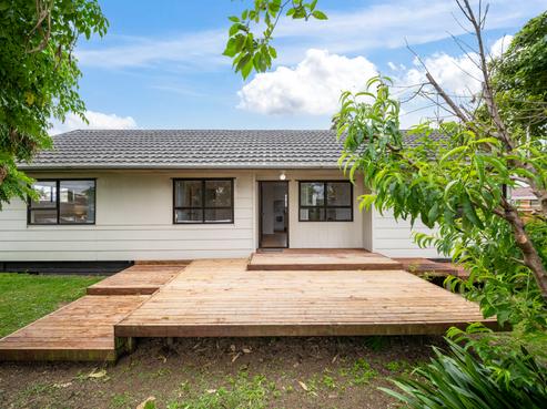 2/12 Edmund Hillary Avenue, Papakura