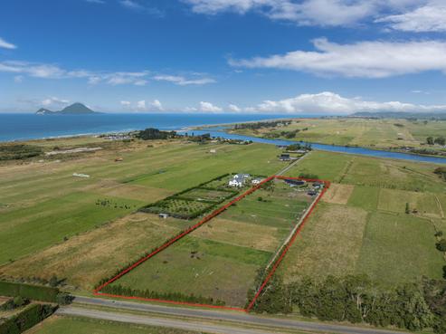 95B Thornton Beach Road, Thornton
