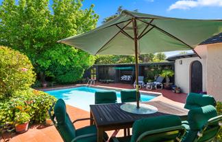 56 New Renwick Road, Burleigh
