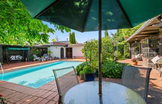 56 New Renwick Road, Burleigh