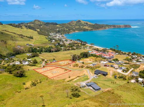 21 Martin Road, Omapere