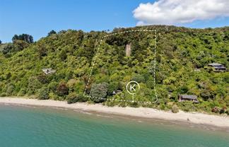 87 Beach Road, Collingwood